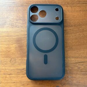 No brand iPhone 17 pro max case